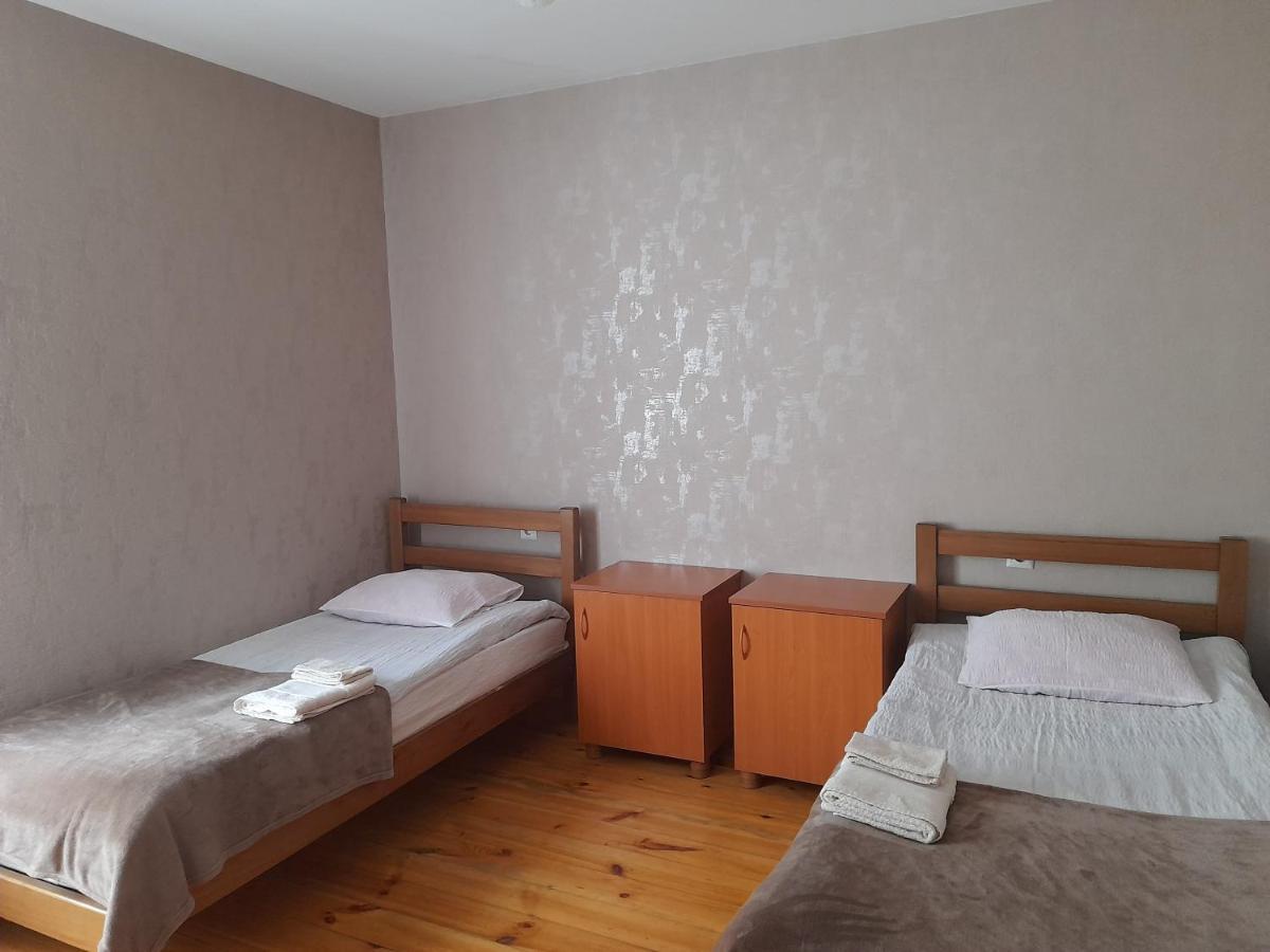 Kera Guest House Kazbegi Bagian luar foto